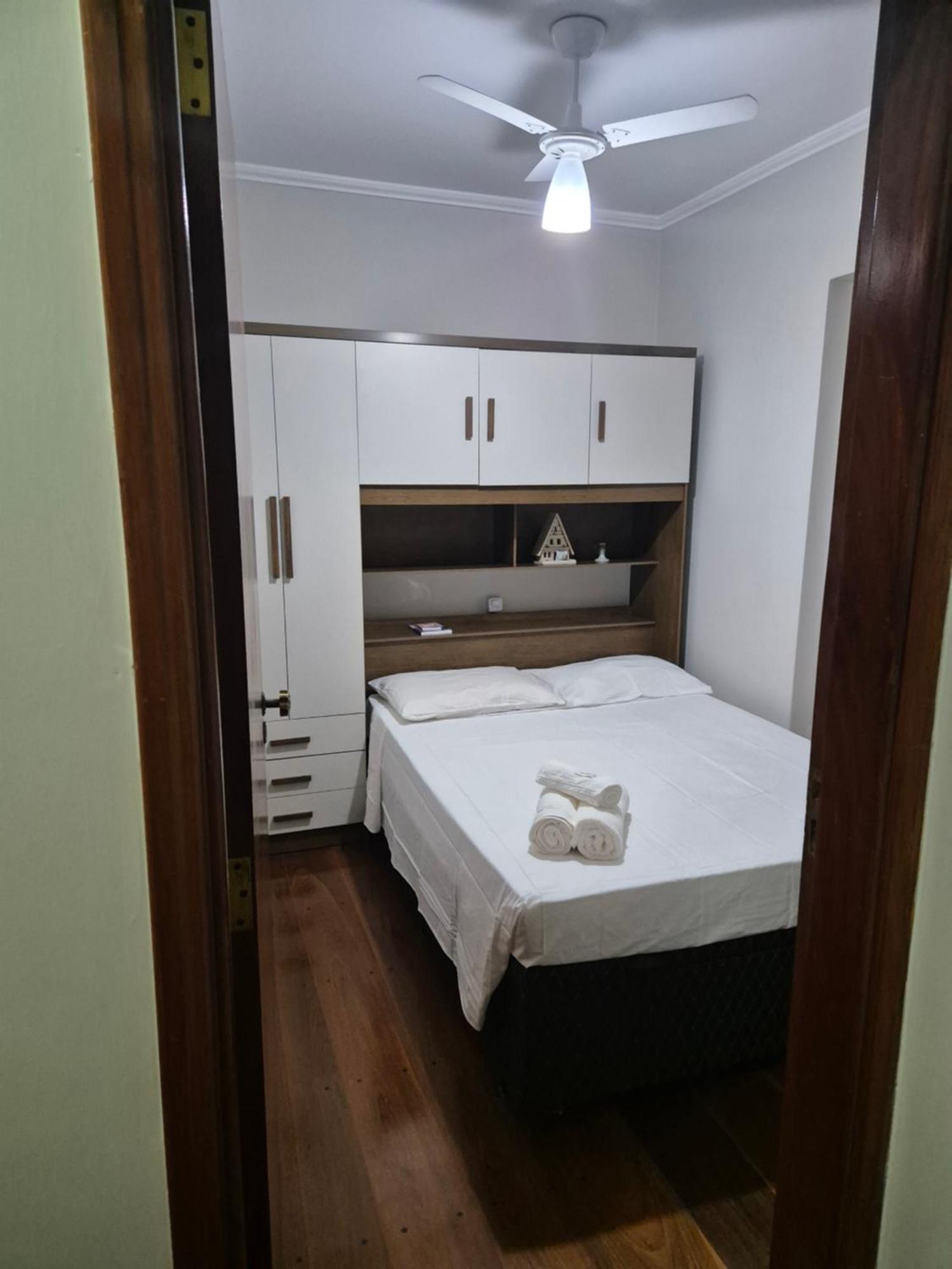 Apartamento Espacoso Na Serra, 3 Quartos E 1 Vaga De Garagem - Centro Serra Negra  Exterior photo