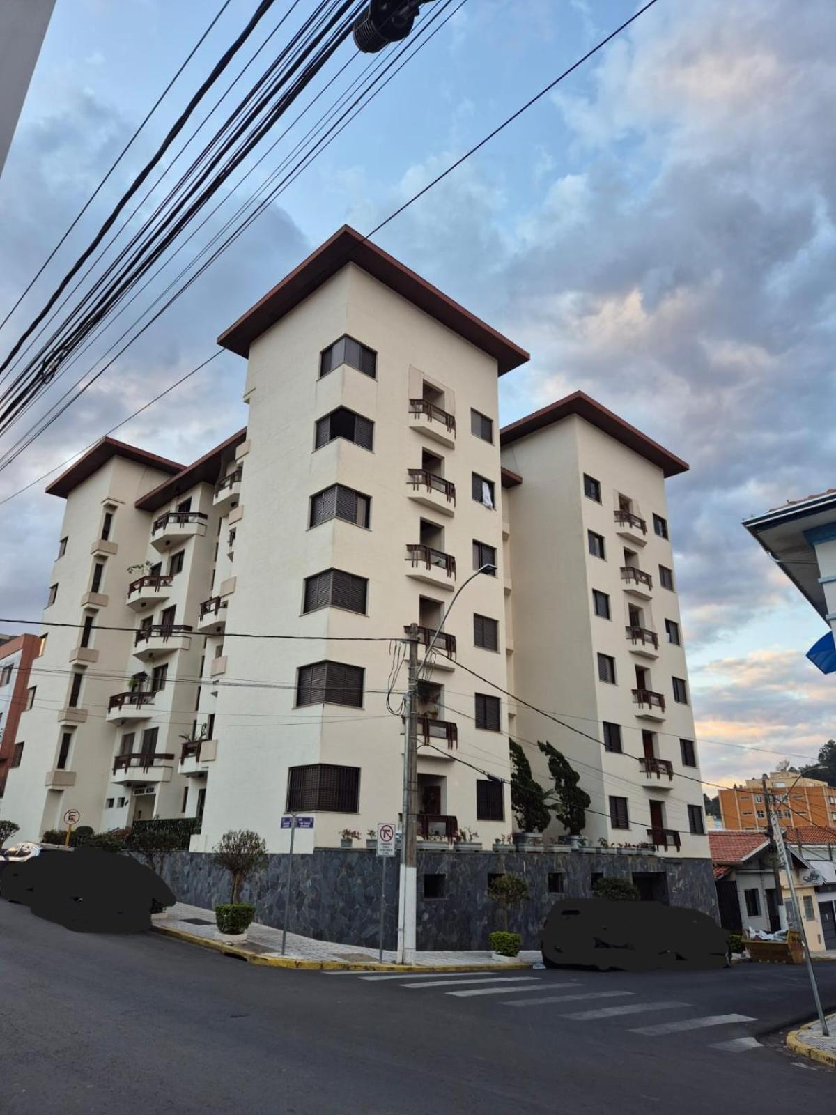 Apartamento Espacoso Na Serra, 3 Quartos E 1 Vaga De Garagem - Centro Serra Negra  Exterior photo